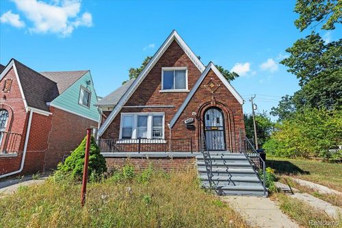 16653 Woodingham Dr, Detroit, MI, 48221-2986 | Card Image