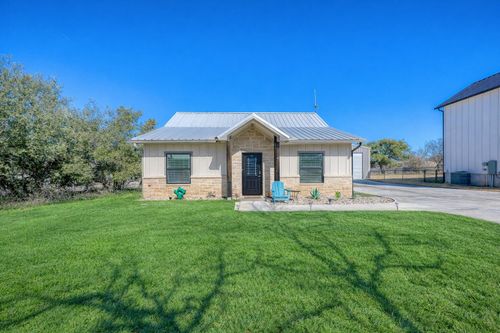 308 Oak Dr, Kingsland, TX, 78639-9570 | Card Image