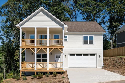 83 Greenwood Fields Dr, Asheville, NC, 28804-0099 | Card Image