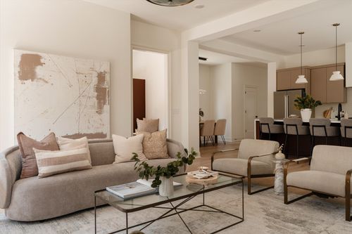 627 Richmond Bnd, Nashville, TN, 37206-3152 | Card Image