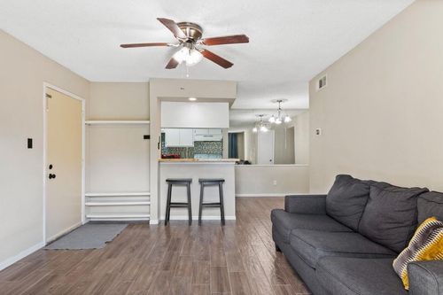 259-250 El Dorado Blvd, Webster, TX, 77598-2217 | Card Image