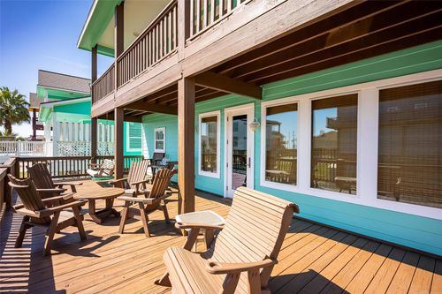 110 Ocean View Dr, Port Bolivar, TX, 77650 | Card Image