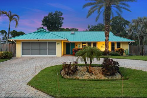 1781 Se Fallon Dr, Port St. Lucie, FL, 34983-3710 | Card Image