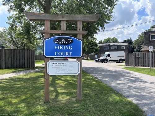304-5 Viking Crt, Grimsby, ON, L3M3T8 | Card Image