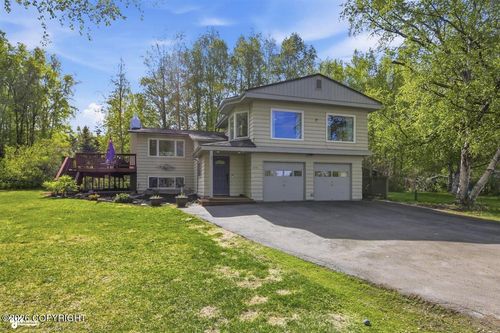 8336 Sundi Dr, Anchorage, AK, 99502-4147 | Card Image