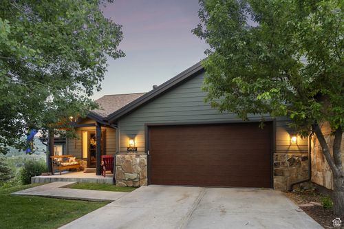 3922 View Pointe Dr, Park City, UT, 84098-4712 | Card Image