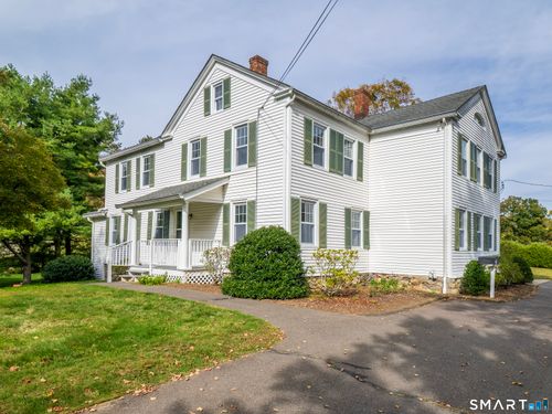 35 Ramapoo Rd, Ridgefield, CT, 06877-3717 | Card Image