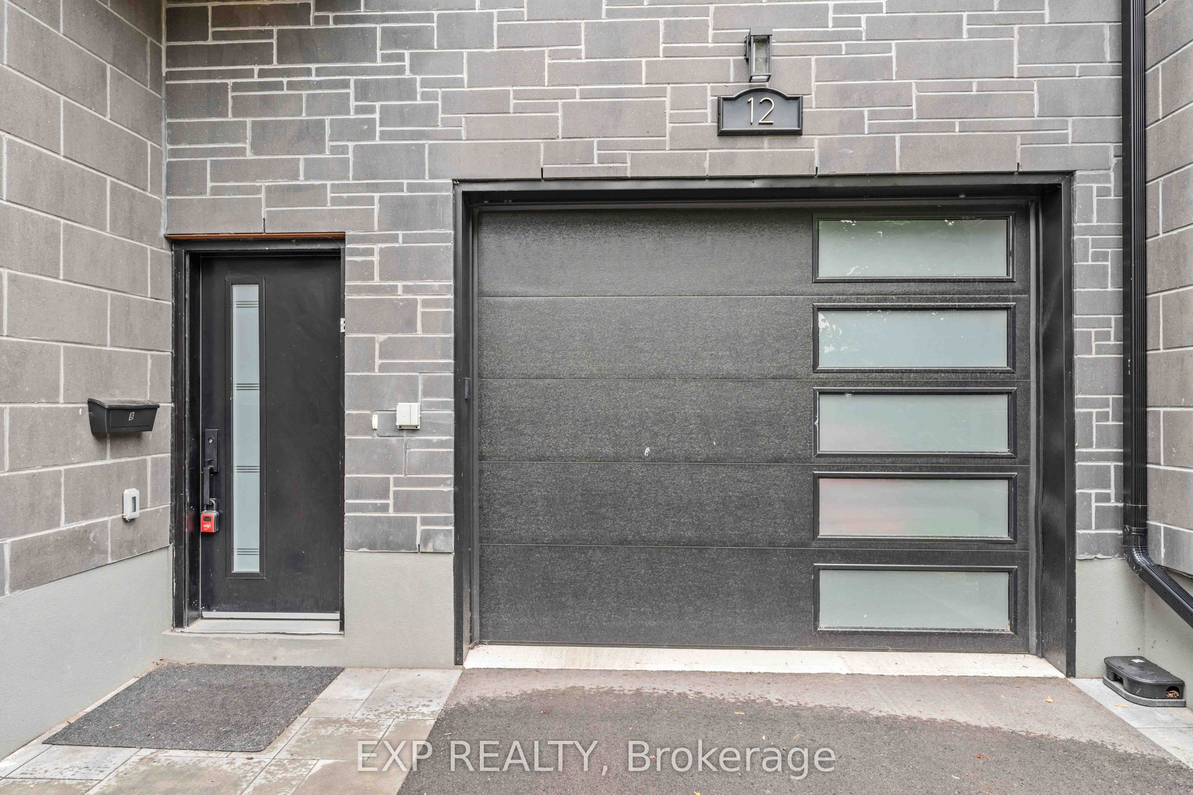 Residential Lease in Overbrook - Castleheights and Area 2