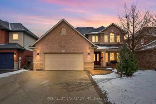 75 Etherington Cres, Binbrook, ON, L0R1C0 | Card Image