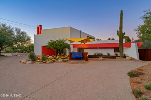 2301 E Greenlee Rd, Tucson, AZ, 85719-2015 | Card Image