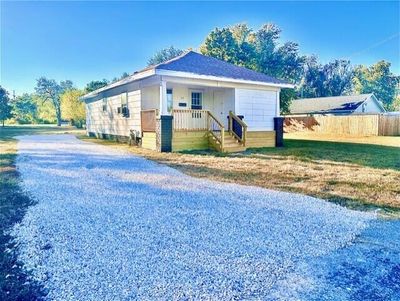 119 N Hinkley, House other with 3 bedrooms, 1 bathrooms and null parking in MOBERLY MO | Image 1