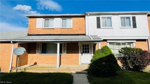 3b-4732 Walford Rd, Warrensville Heights, OH, 44128-5189 | Card Image