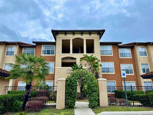 1-302-5578 Metrowest Blvd, ORLANDO, FL, 32811-2466 | Card Image