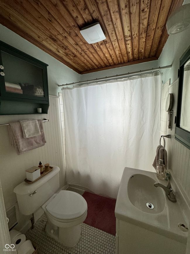 338 Lesley Ave, House other with 3 bedrooms, 1 bathrooms and null parking in Indianapolis IN | Image 14