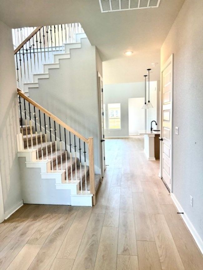 170 Craigends Yew Rd, House other with 4 bedrooms, 3 bathrooms and 4 parking in Dripping Springs TX | Image 5