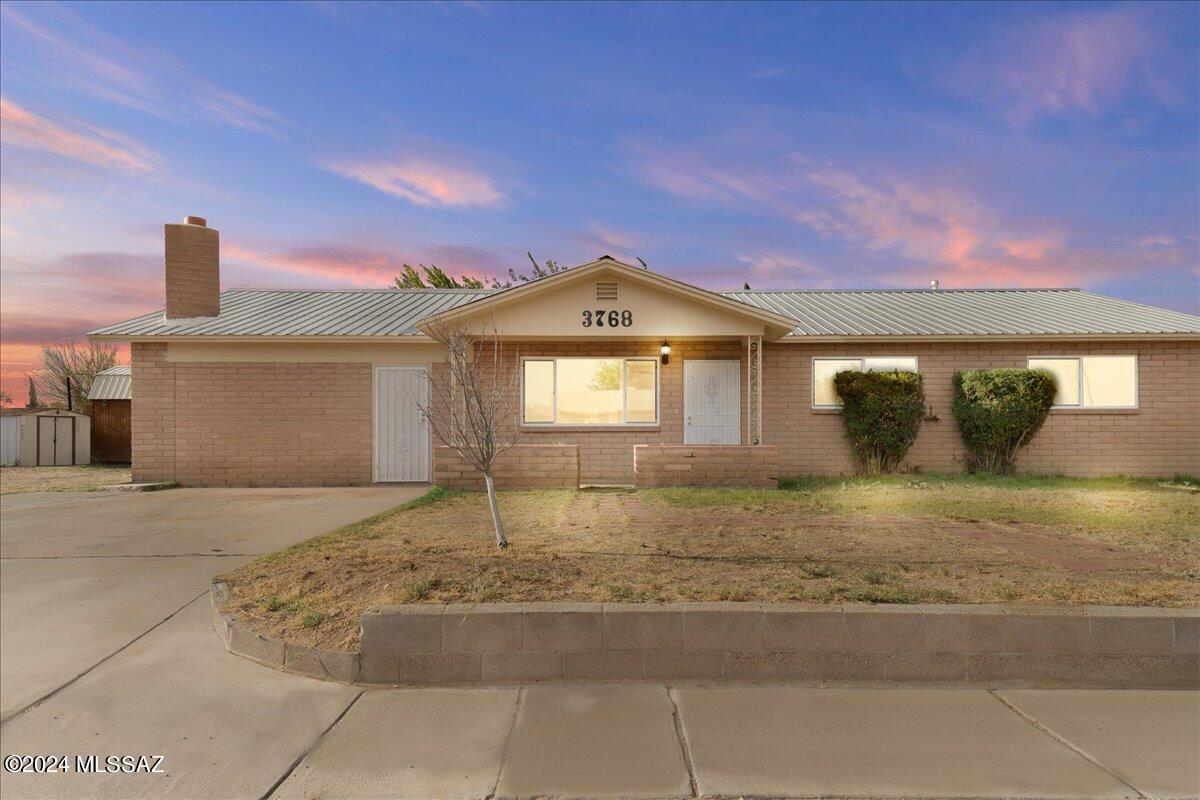 Brinkerhoff St, Thatcher, AZ 85552