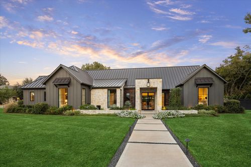 1525 Travis St, Columbus, TX, 78934-2945 | Card Image