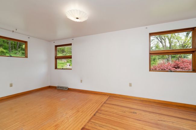 1468 Saxonburg Blvd, House other with 4 bedrooms, 2 bathrooms and 3 parking in Tarentum PA | Image 14