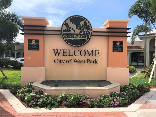 apt-3-4051 Sw 23rd St, West Park, FL, 33023-3582 | Card Image