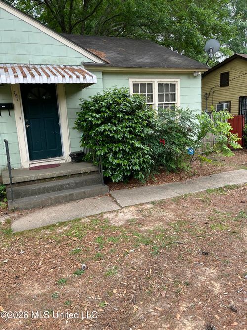 797 Avalon Rd, Jackson, MS, 39206-4928 | Card Image