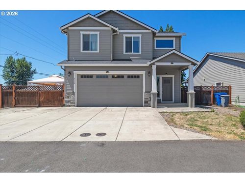 518 Red Cedar Ln, Salem, OR, 97301 | Card Image
