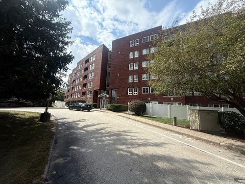 unit-313-160 Burkhall St, Weymouth, MA, 02190-3532 | Card Image