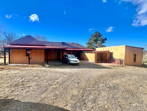 2 Campo Verde Rd, El Prado, NM, 87529-4400 | Card Image