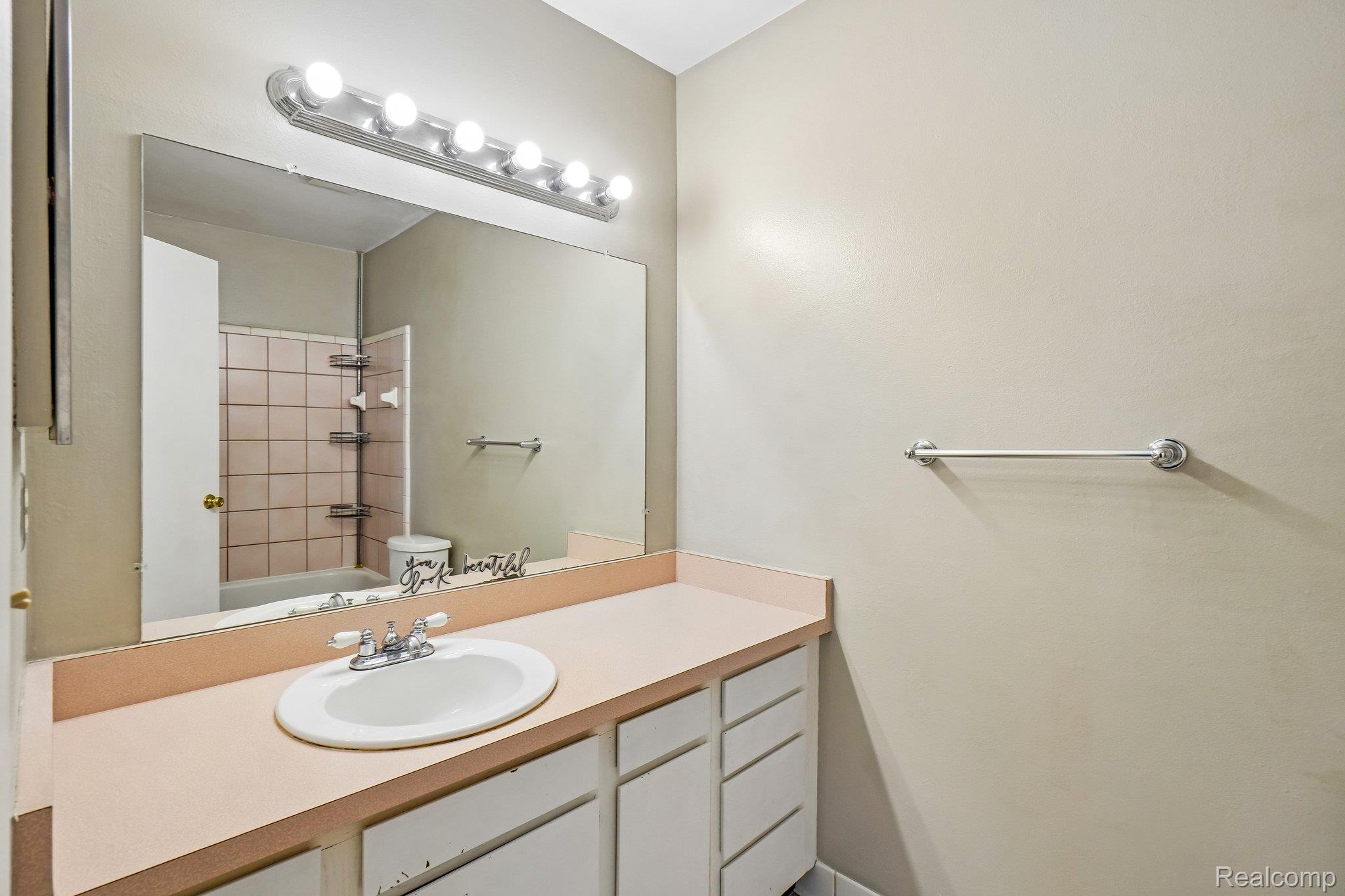 Residential Lease in Sterling Heights 4