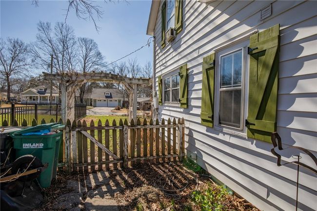 511 W Pecan St, House other with 2 bedrooms, 1 bathrooms and null parking in Rogers AR | Image 20