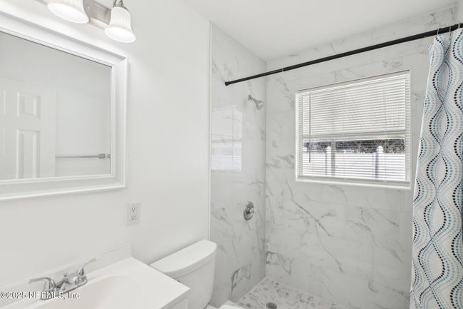 340 Sailfish Dr E, House other with 3 bedrooms, 2 bathrooms and null parking in ATLANTIC BEACH FL | Image 26