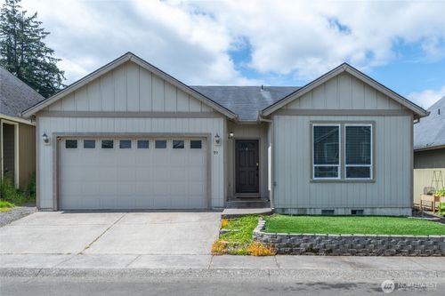 90 Glengate Loop, Cathlamet, WA, 98612-9577 | Card Image