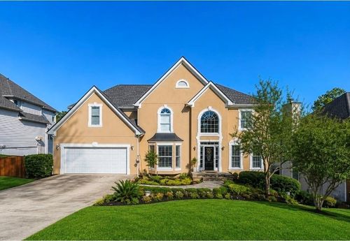 2285 Wildwood Lake Dr, Suwanee, GA, 30024-3246 | Card Image