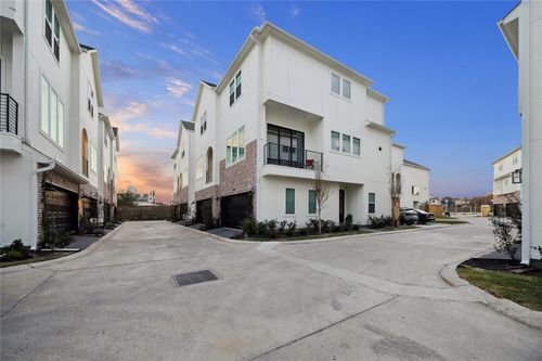 3067 Hicks St, Houston, TX, 77007-3815 | Card Image