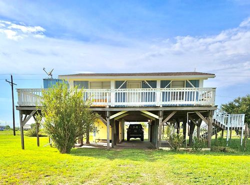 2104 Galveston Ave, Port Bolivar, TX, 77650 | Card Image