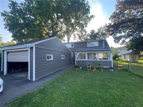 317 Cascade Pl, Irondequoit, NY, 14609-1536 | Card Image