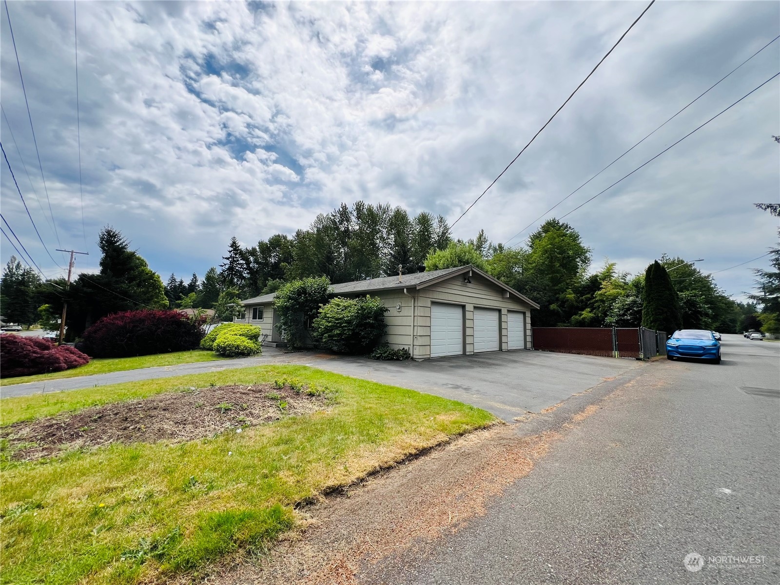 172nd St, Renton, WA 98058