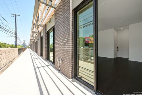 unit-107-2209 S 1st, Austin, TX, 78704 | Card Image