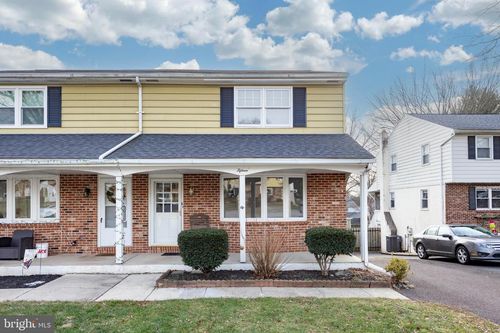 15 Char Mar Ln, ROYERSFORD, PA, 19468-2625 | Card Image