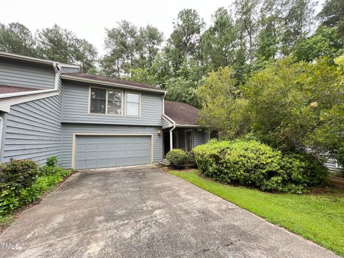 10 Clover Dr, Chapel Hill, NC, 27517-2507 | Card Image