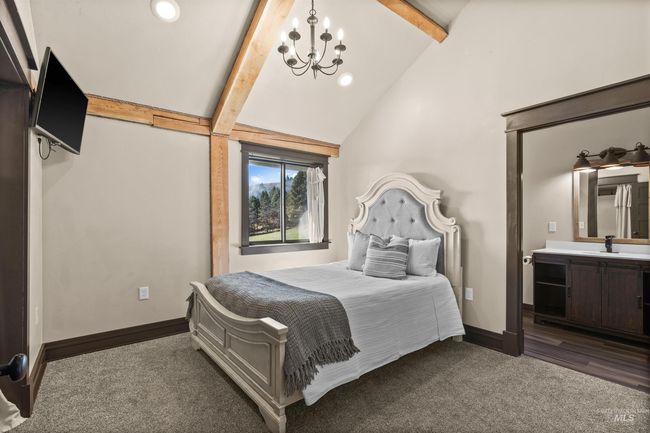 520 Valley View Dr, House other with 5 bedrooms, 4 bathrooms and null parking in Lenore ID | Image 12