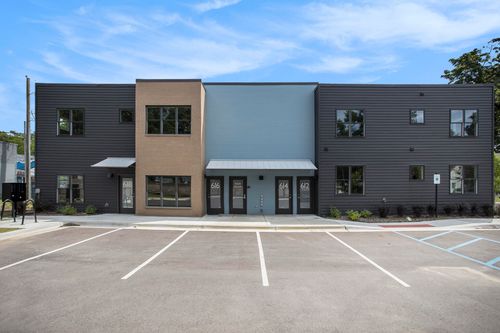 608 Southworth Ter, Kalamazoo, MI, 49048-1989 | Card Image