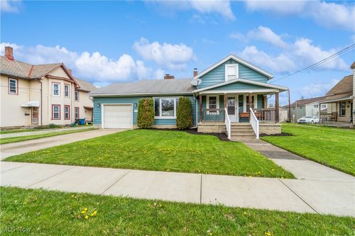 970 Chestnut St, Grafton, OH, 44044-1405 | Card Image