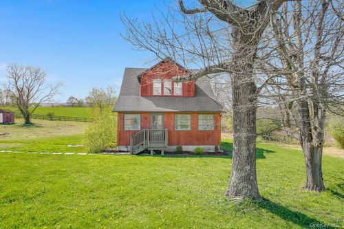 2763 Lucas Tpke, Accord, NY, 12404-5612 | Card Image