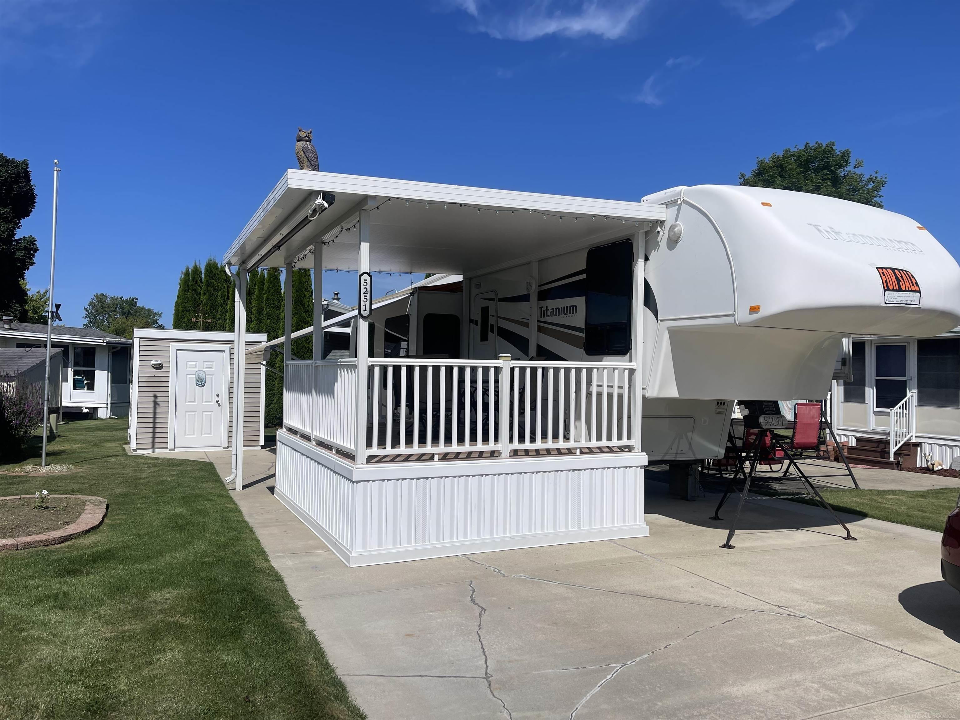 Plymouth Ln, Lexington, MI 48450