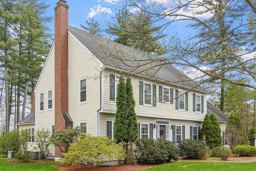 63 Oakmont Dr, Concord, NH, 03301-6916 | Card Image