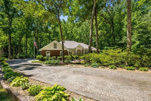 1072 Regency Park Dr, Braselton, GA, 30517-1442 | Card Image
