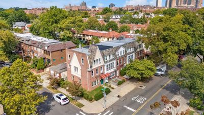 9701 69th Avenue, Townhouse with 4 bedrooms, 2 bathrooms and null parking in Forest Hills NY | Image 2