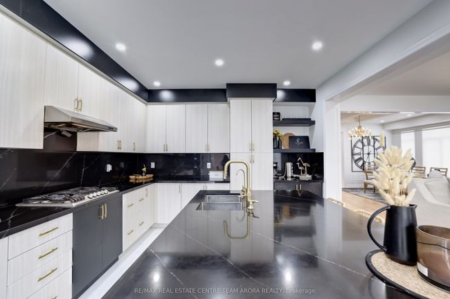 32 Mccormack Rd, House other with 4 bedrooms, 5 bathrooms and 4 parking in Caledon ON | Image 16