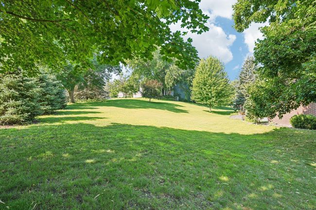 1477 Langdon Pl, House other with 6 bedrooms, 3 bathrooms and null parking in Eden Prairie MN | Image 60