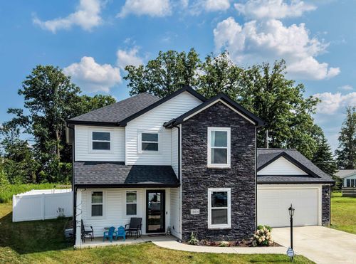 10416 Silver Rock Chase Boulevard, New Haven, IN, 46774-7000 | Card Image